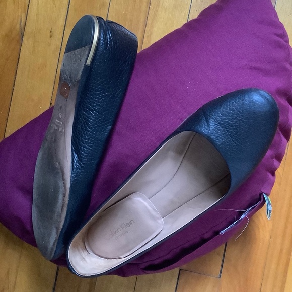 Calvin Klein Collection Black Flats 39 - Picture 2 of 5